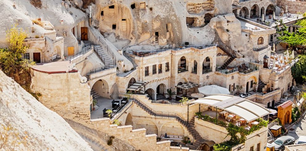 cappadocia-hotels-turkey-1140×619-shutterstock